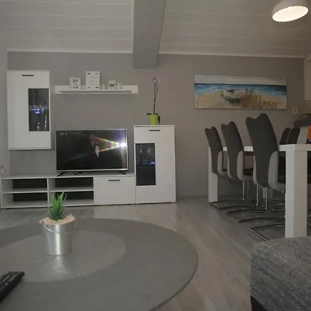 Apartman Vesna Apartment *