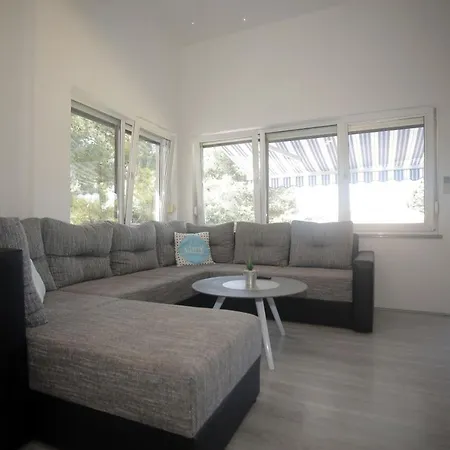 Apartman Vesna *